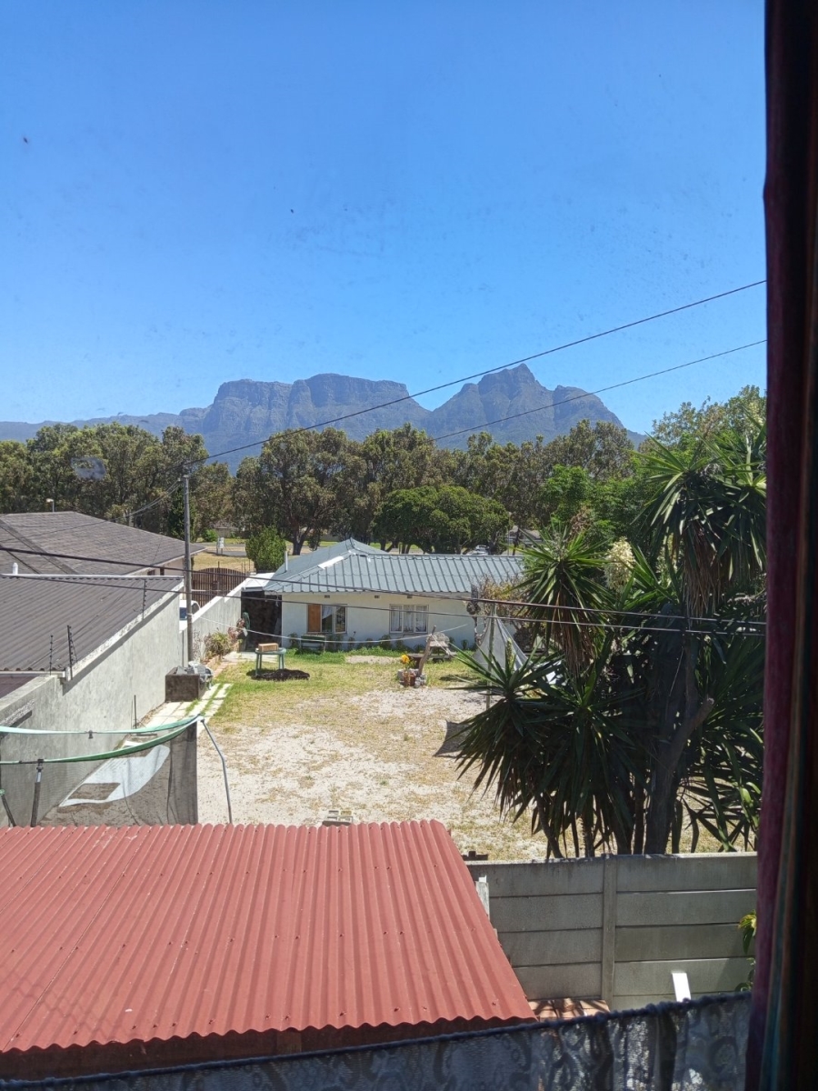 6 Bedroom Property for Sale in Rondebosch East Western Cape